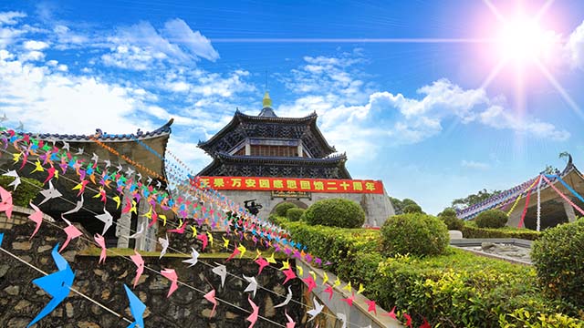 装饰一新的朝祖坛景观 装饰一新的朝祖坛景观